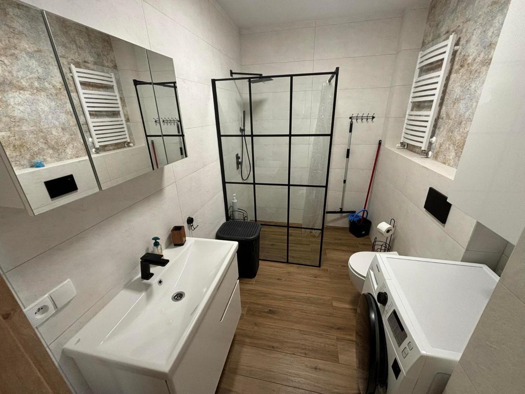 Luxoro Park Apartament Nero อุสตกา ภายนอก รูปภาพ